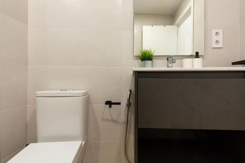 Nuevo Loft En Playa Y Cerca Del Centro, Ac Y Wifi Apartment Valencia Exterior foto