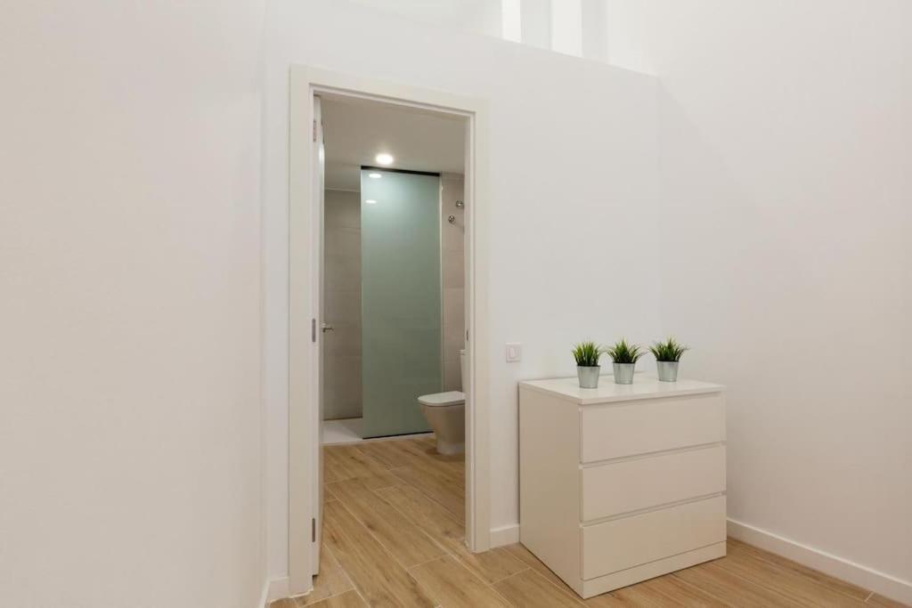 Nuevo Loft En Playa Y Cerca Del Centro, Ac Y Wifi Apartment Valencia Exterior foto